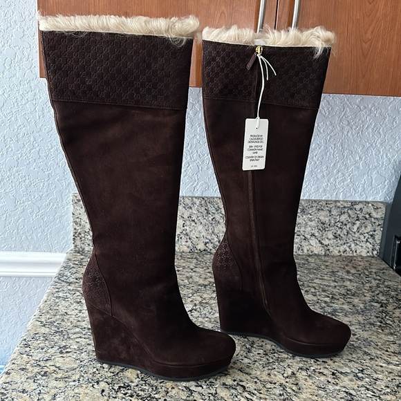 Brand new Gucci suede knee-high boots, size 41 - Picture 2 of 9